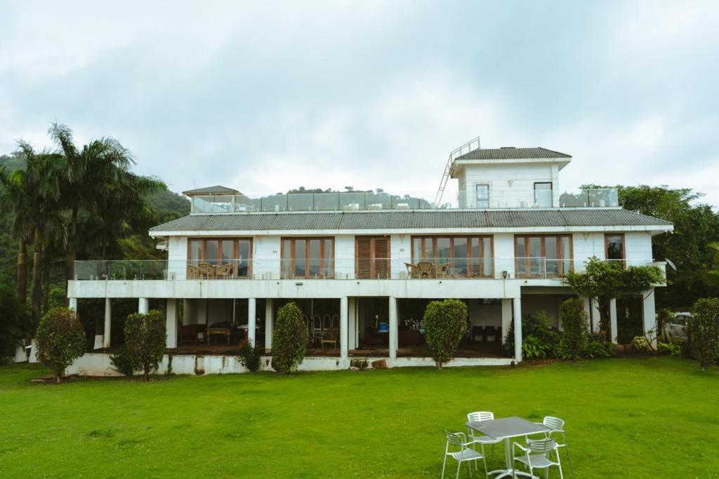 Pawna By Hangout Villas Lonavala Eksteriør billede