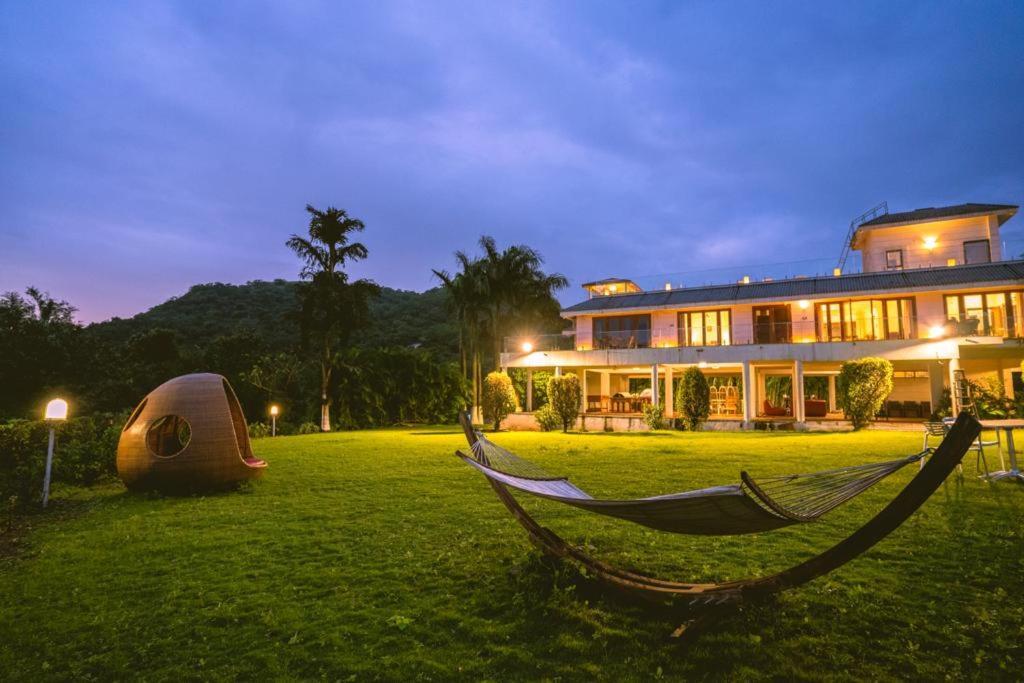 Pawna By Hangout Villas Lonavala Eksteriør billede